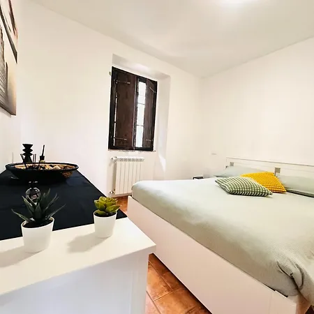 Aura Apartment Bracciano (Rome)